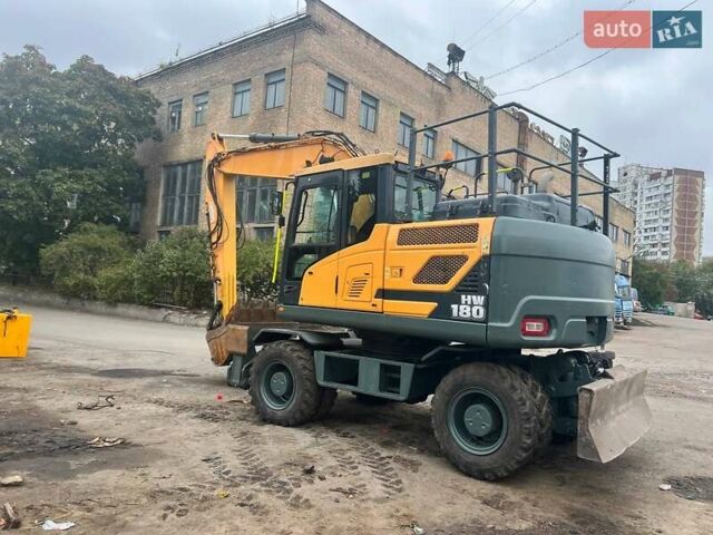 Хендай 180D 2018 у Києві на Automoto.ua Хендай 180D, об'ємом двигуна 0 л та пробігом 1 тис. км за 105186 $, фото 16 на Automoto.ua