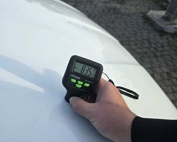 Белый Хендай Акцент, объемом двигателя 1.4 л и пробегом 198 тыс. км за 5600 $, фото 18 на Automoto.ua