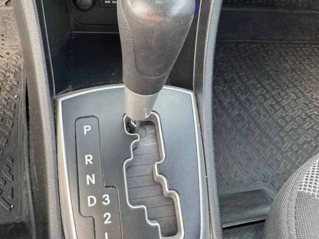 Белый Хендай Акцент, объемом двигателя 1.4 л и пробегом 105 тыс. км за 7200 $, фото 8 на Automoto.ua