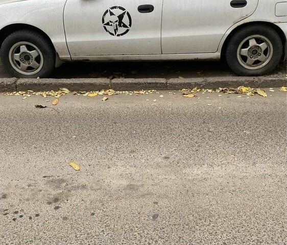 Белый Хендай Акцент, объемом двигателя 1.5 л и пробегом 100 тыс. км за 2200 $, фото 2 на Automoto.ua