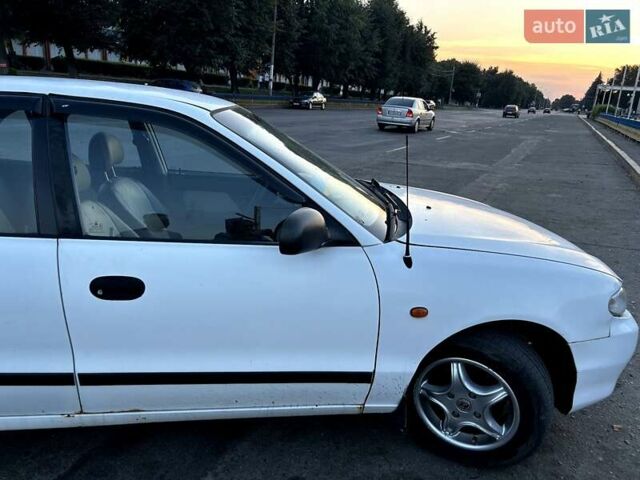 Білий Хендай Акцент, об'ємом двигуна 1.5 л та пробігом 343 тис. км за 1900 $, фото 7 на Automoto.ua