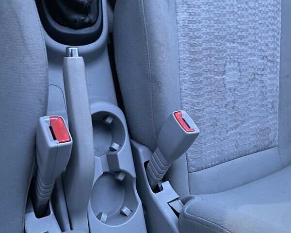 Білий Хендай Акцент, об'ємом двигуна 1.4 л та пробігом 213 тис. км за 4900 $, фото 13 на Automoto.ua