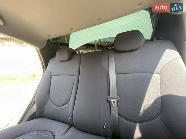 Белый Хендай Акцент, объемом двигателя 1.4 л и пробегом 126 тыс. км за 7750 $, фото 16 на Automoto.ua