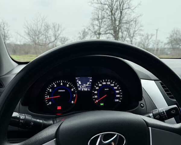 Білий Хендай Акцент, об'ємом двигуна 0 л та пробігом 97 тис. км за 6500 $, фото 31 на Automoto.ua