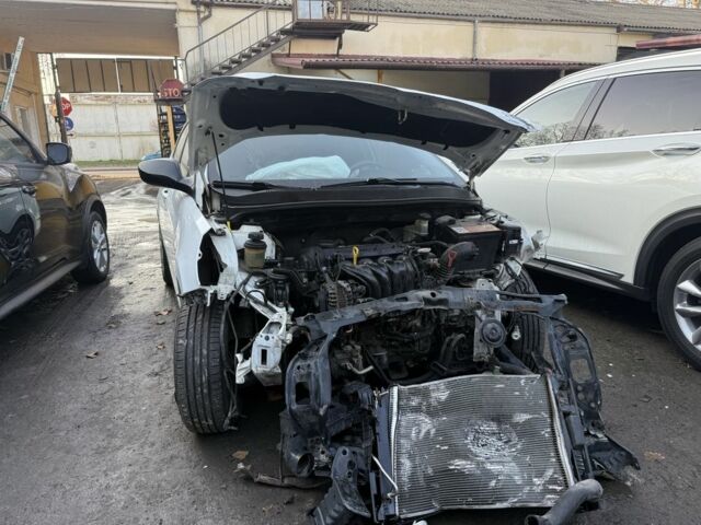 Білий Хендай Акцент, об'ємом двигуна 1.4 л та пробігом 83 тис. км за 4500 $, фото 4 на Automoto.ua