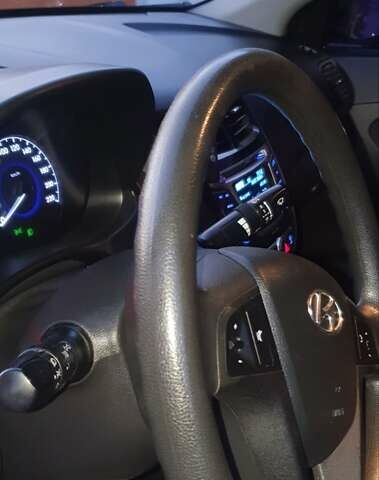 Белый Хендай Акцент, объемом двигателя 1.4 л и пробегом 126 тыс. км за 7750 $, фото 8 на Automoto.ua