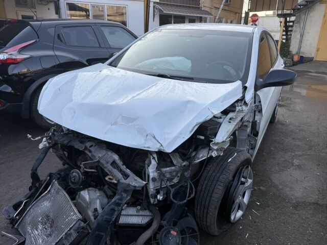 Білий Хендай Акцент, об'ємом двигуна 1.4 л та пробігом 83 тис. км за 4500 $, фото 7 на Automoto.ua