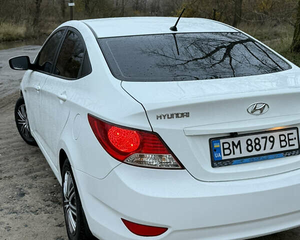 Хендай Акцент 2013 в Киеве на Automoto.ua Белый Хендай Акцент, объемом двигателя 1.4 л и пробегом 132 тыс. км за 8000 $, фото 48 на Automoto.ua
