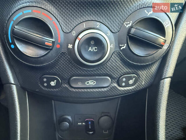 Білий Хендай Акцент, об'ємом двигуна 1.4 л та пробігом 105 тис. км за 8450 $, фото 8 на Automoto.ua