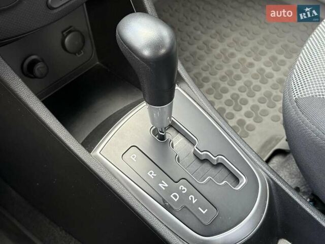 Білий Хендай Акцент, об'ємом двигуна 1.4 л та пробігом 38 тис. км за 11600 $, фото 54 на Automoto.ua