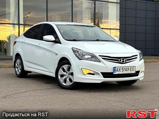 Білий Хендай Акцент, об'ємом двигуна 1.4 л та пробігом 64 тис. км за 12800 $, фото 2 на Automoto.ua