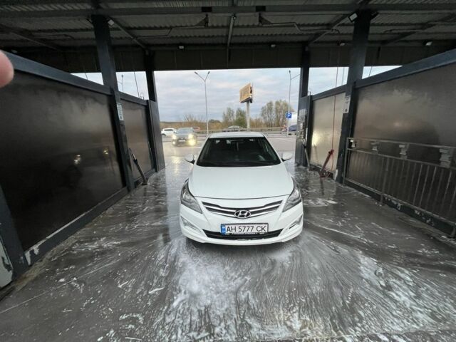 Хендай Акцент 2016 в Киеве на Automoto.ua Белый Хендай Акцент, объемом двигателя 1.4 л и пробегом 230 тыс. км за 5200 $, фото 2 на Automoto.ua