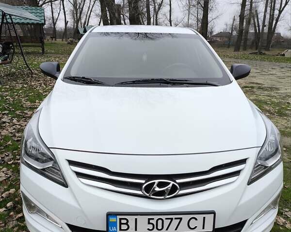 Белый Хендай Акцент, объемом двигателя 1.4 л и пробегом 92 тыс. км за 9499 $, фото 1 на Automoto.ua