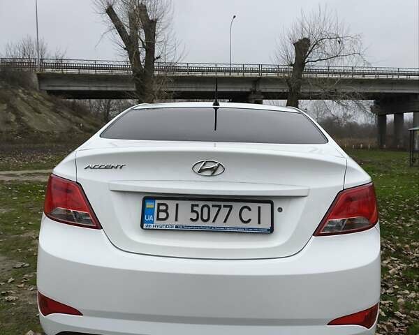 Белый Хендай Акцент, объемом двигателя 1.4 л и пробегом 92 тыс. км за 9499 $, фото 8 на Automoto.ua