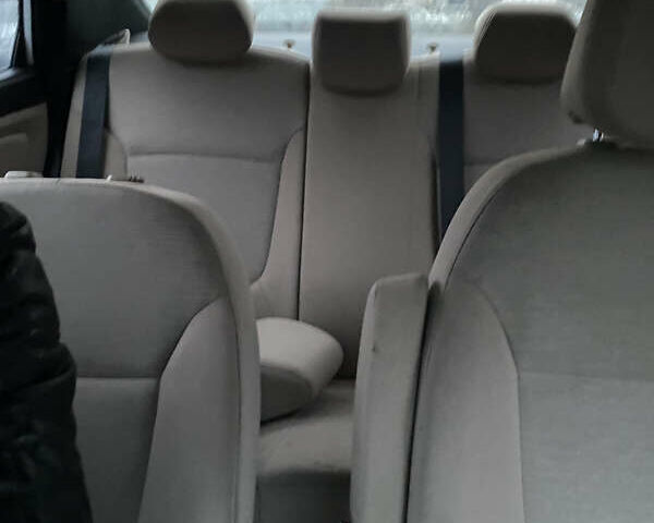 Белый Хендай Акцент, объемом двигателя 1.59 л и пробегом 110 тыс. км за 5900 $, фото 8 на Automoto.ua