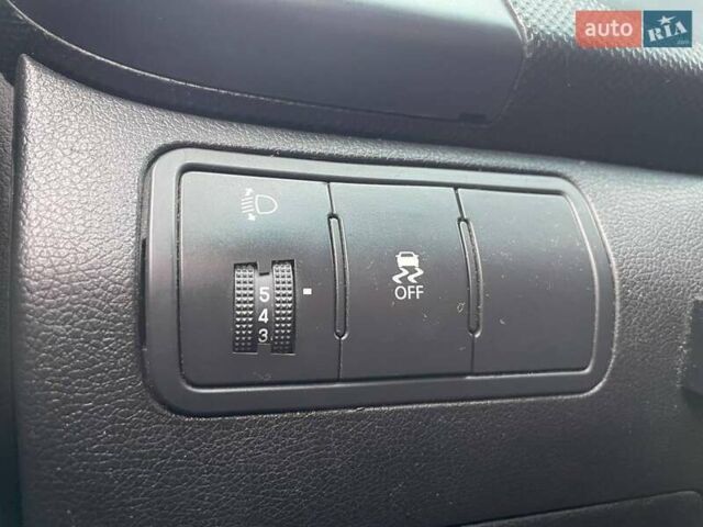 Белый Хендай Акцент, объемом двигателя 1.4 л и пробегом 208 тыс. км за 6990 $, фото 15 на Automoto.ua