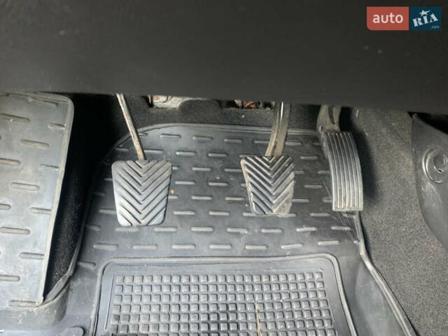 Белый Хендай Акцент, объемом двигателя 1.4 л и пробегом 111 тыс. км за 9500 $, фото 14 на Automoto.ua