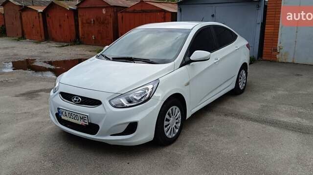Білий Хендай Акцент, об'ємом двигуна 1.4 л та пробігом 235 тис. км за 6470 $, фото 13 на Automoto.ua