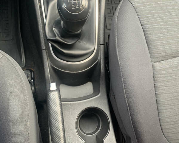 Белый Хендай Акцент, объемом двигателя 1.4 л и пробегом 111 тыс. км за 9500 $, фото 13 на Automoto.ua