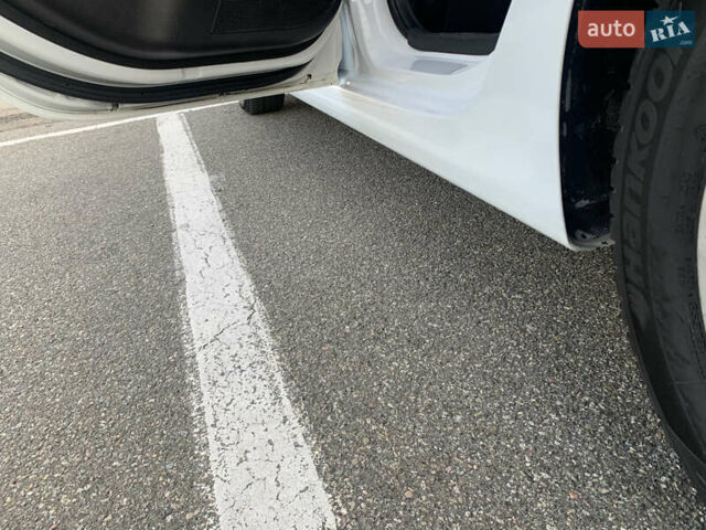 Белый Хендай Акцент, объемом двигателя 1.4 л и пробегом 111 тыс. км за 9500 $, фото 21 на Automoto.ua