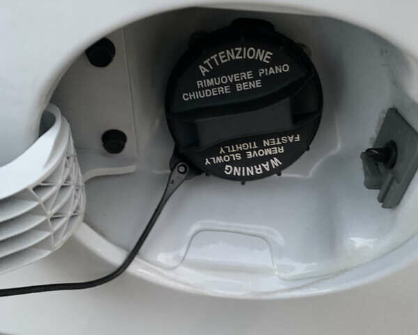 Белый Хендай Акцент, объемом двигателя 1.4 л и пробегом 111 тыс. км за 9500 $, фото 30 на Automoto.ua