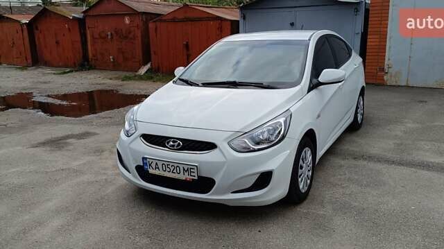 Білий Хендай Акцент, об'ємом двигуна 1.4 л та пробігом 235 тис. км за 6470 $, фото 3 на Automoto.ua