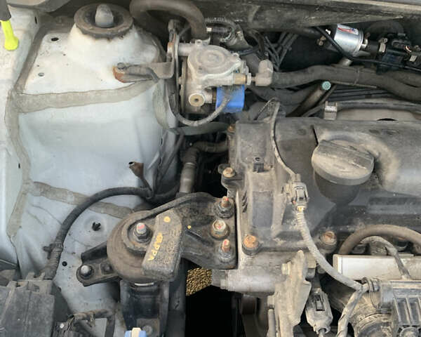 Белый Хендай Акцент, объемом двигателя 1.4 л и пробегом 111 тыс. км за 9500 $, фото 33 на Automoto.ua