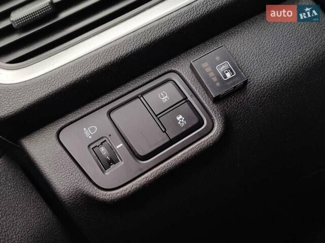 Білий Хендай Акцент, об'ємом двигуна 1.4 л та пробігом 46 тис. км за 10900 $, фото 15 на Automoto.ua