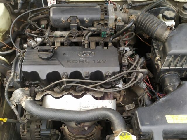 Бежевый Хендай Акцент, объемом двигателя 0 л и пробегом 147 тыс. км за 2900 $, фото 8 на Automoto.ua