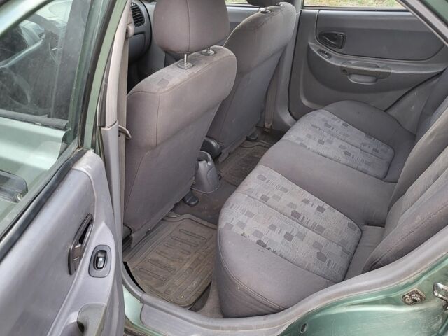 Бежевый Хендай Акцент, объемом двигателя 1.3 л и пробегом 250 тыс. км за 2000 $, фото 5 на Automoto.ua