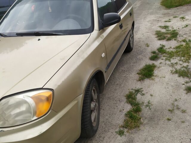 Бежевый Хендай Акцент, объемом двигателя 0 л и пробегом 147 тыс. км за 2900 $, фото 2 на Automoto.ua