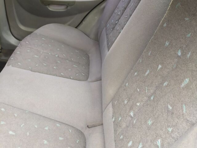 Бежевый Хендай Акцент, объемом двигателя 0 л и пробегом 147 тыс. км за 2900 $, фото 7 на Automoto.ua