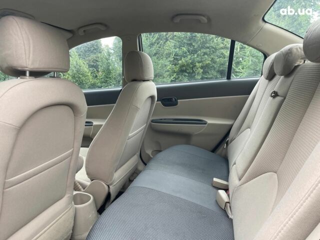 Бежевый Хендай Акцент, объемом двигателя 1.6 л и пробегом 182 тыс. км за 5690 $, фото 21 на Automoto.ua