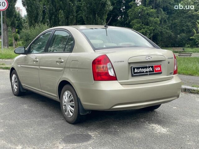 Бежевый Хендай Акцент, объемом двигателя 1.6 л и пробегом 182 тыс. км за 5690 $, фото 8 на Automoto.ua
