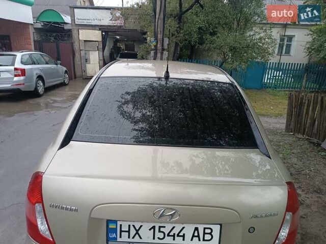 Бежевий Хендай Акцент, об'ємом двигуна 1.4 л та пробігом 240 тис. км за 3599 $, фото 2 на Automoto.ua