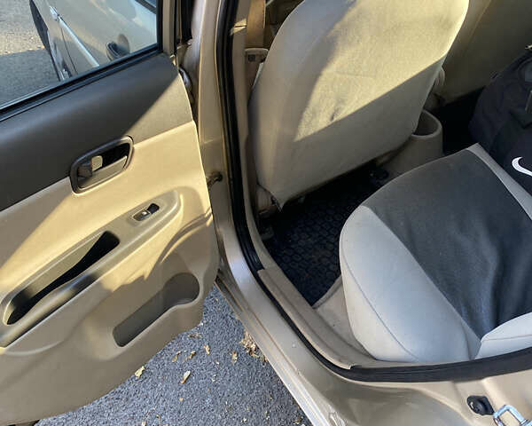 Хендай Акцент 2008 в Тернополе на Automoto.ua Бежевый Хендай Акцент, объемом двигателя 1.4 л и пробегом 305 тыс. км за 4000 $, фото 13 на Automoto.ua