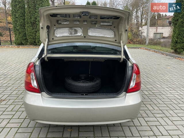 Хендай Акцент 2008 в Прилуках на Automoto.ua Бежевый Хендай Акцент, объемом двигателя 1.4 л и пробегом 226 тыс. км за 4450 $, фото 30 на Automoto.ua