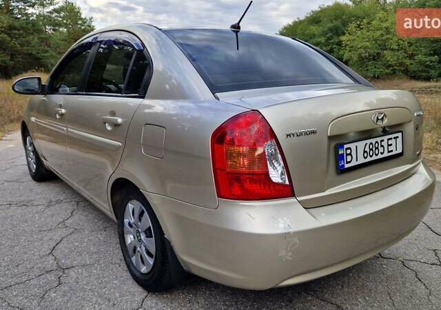 Бежевий Хендай Акцент, об'ємом двигуна 1.6 л та пробігом 220 тис. км за 4450 $, фото 4 на Automoto.ua