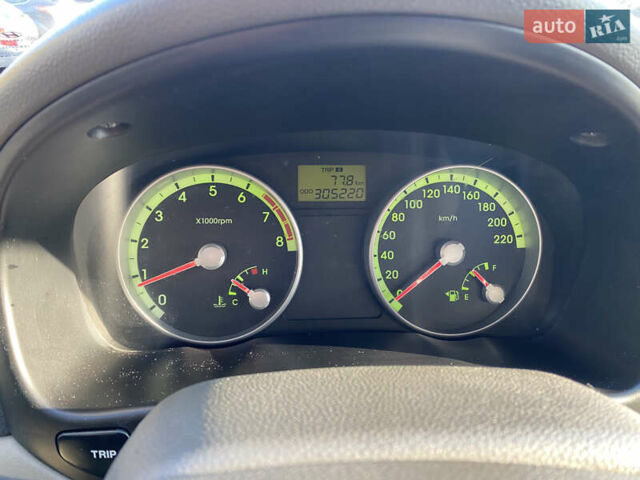 Хендай Акцент 2008 в Тернополе на Automoto.ua Бежевый Хендай Акцент, объемом двигателя 1.4 л и пробегом 305 тыс. км за 4000 $, фото 12 на Automoto.ua