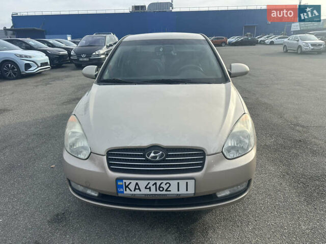 Бежевий Хендай Акцент, об'ємом двигуна 1.6 л та пробігом 170 тис. км за 5500 $, фото 2 на Automoto.ua