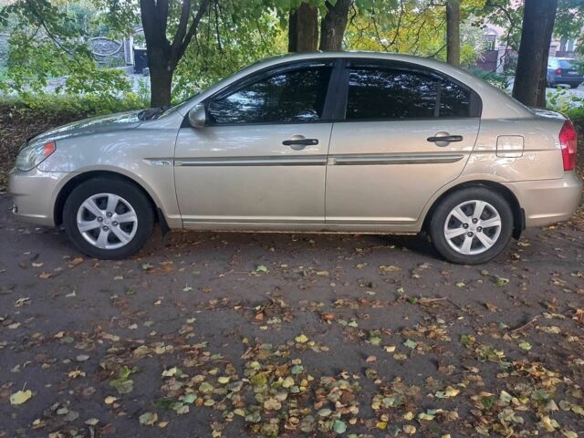 Бежевый Хендай Акцент, объемом двигателя 1.4 л и пробегом 192 тыс. км за 5200 $, фото 5 на Automoto.ua