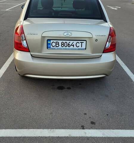 Бежевый Хендай Акцент, объемом двигателя 1.4 л и пробегом 120 тыс. км за 5350 $, фото 4 на Automoto.ua