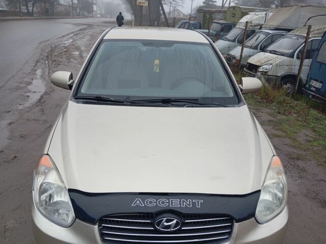 Бежевый Хендай Акцент, объемом двигателя 0 л и пробегом 300 тыс. км за 4150 $, фото 2 на Automoto.ua