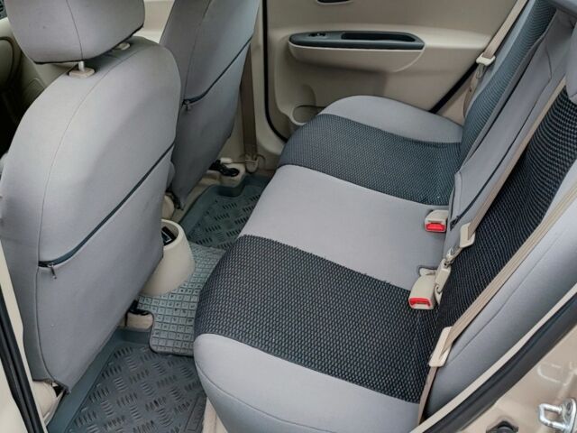 Бежевый Хендай Акцент, объемом двигателя 1.4 л и пробегом 58 тыс. км за 5700 $, фото 4 на Automoto.ua