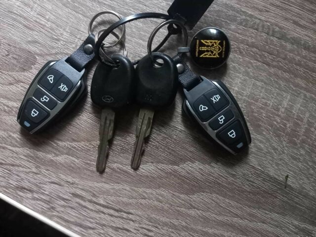 Бежевый Хендай Акцент, объемом двигателя 1.4 л и пробегом 192 тыс. км за 5200 $, фото 15 на Automoto.ua