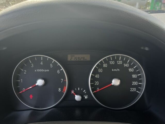 Бежевый Хендай Акцент, объемом двигателя 1.4 л и пробегом 216 тыс. км за 4750 $, фото 11 на Automoto.ua