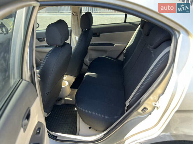 Бежевый Хендай Акцент, объемом двигателя 1.49 л и пробегом 335 тыс. км за 4100 $, фото 20 на Automoto.ua