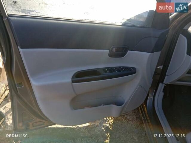 Бежевый Хендай Акцент, объемом двигателя 1.4 л и пробегом 62 тыс. км за 2000 $, фото 7 на Automoto.ua