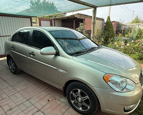 Бежевий Хендай Акцент, об'ємом двигуна 1.4 л та пробігом 140 тис. км за 4999 $, фото 1 на Automoto.ua