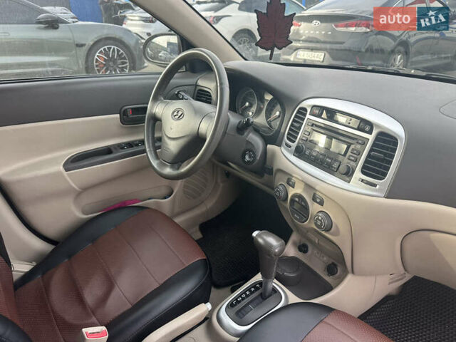 Бежевий Хендай Акцент, об'ємом двигуна 1.6 л та пробігом 170 тис. км за 5500 $, фото 5 на Automoto.ua